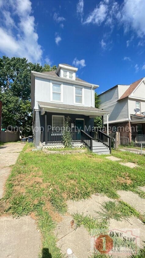 Primary Photo - Beautiful 4 Bedroom 2 Bathroom Home in Kan...
