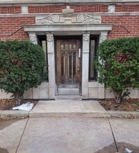 Building Photo - 2336 E 68th St