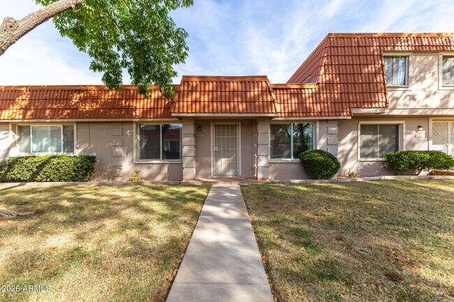 Foto del edificio - 5174 N 83rd St