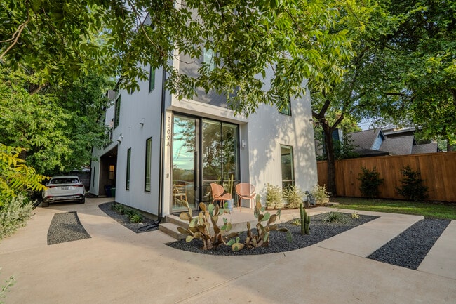 Foto del edificio - 2509 Durwood St