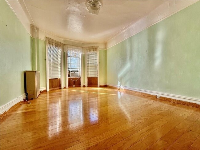 Foto del edificio - 353 87th St