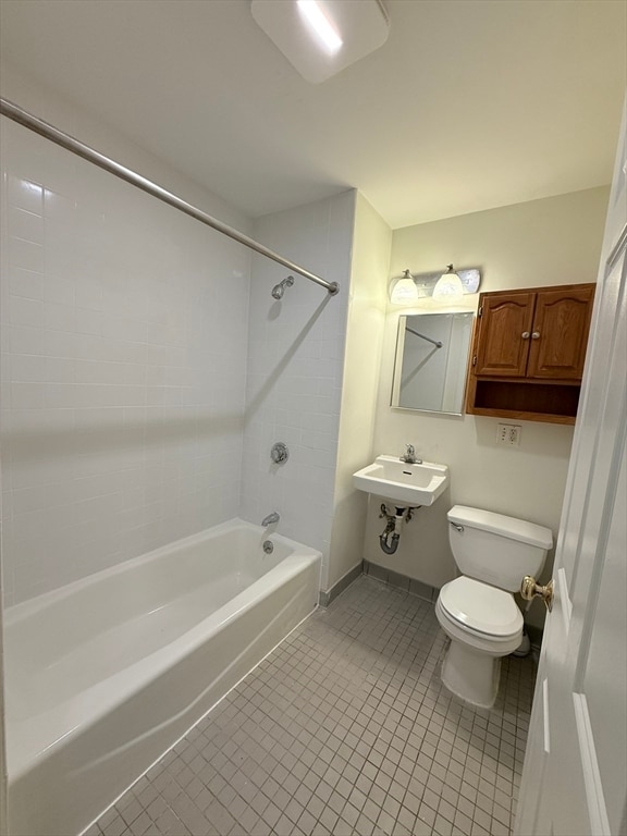 Building Photo - 15 Hemenway St