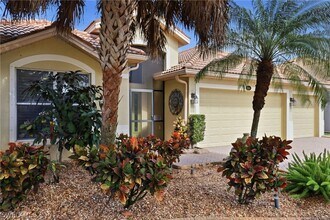 Building Photo - 13818 Farnese Dr