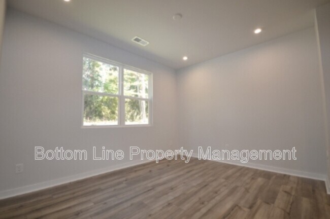 Foto del edificio - 3314 Finchborough Ct