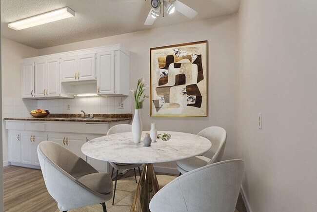 Photo du bâtiment - Merle Manor