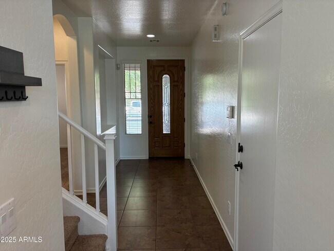 Building Photo - 14559 W Port Royale Ln