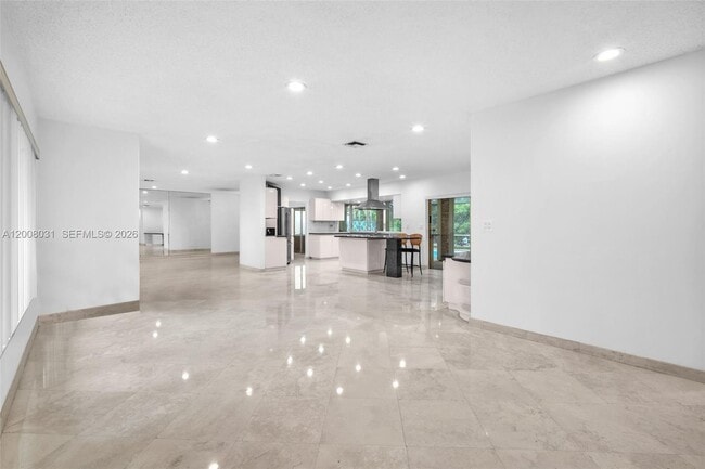 Building Photo - 3441 N Hills Dr