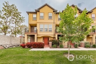 Building Photo - 760 Bayport Way