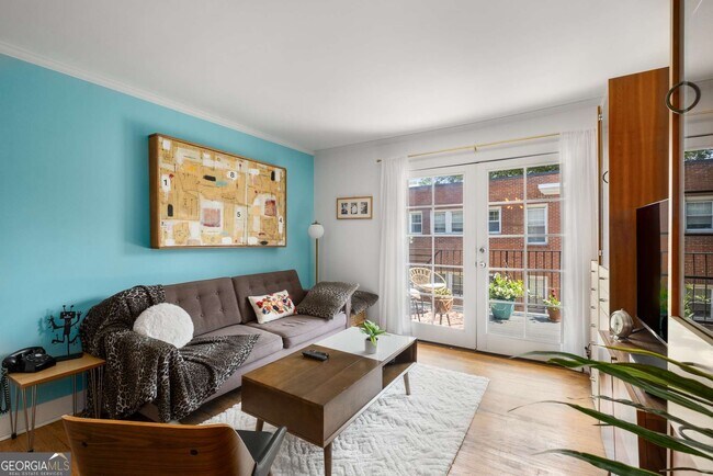 Foto del edificio - 866 Briarcliff Rd NE