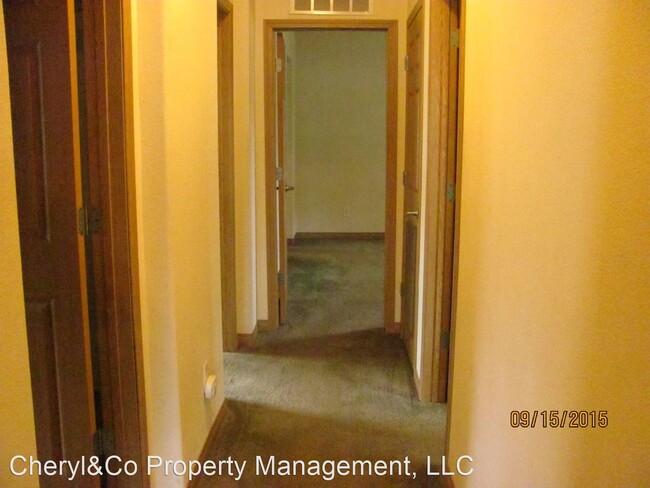 Building Photo - 3 br, 2 bath House - 480 Denver Ave -