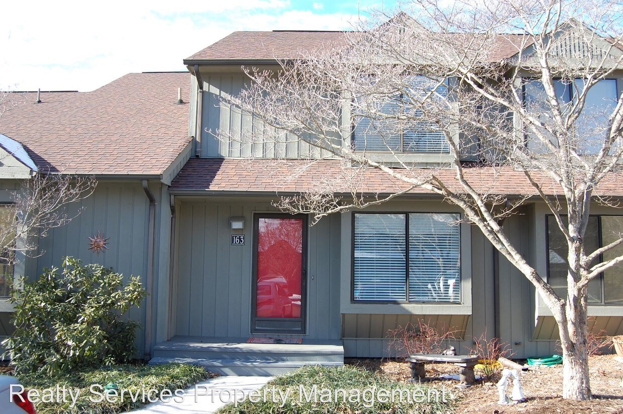 Primary Photo - 2 br, 2.5 bath House - 163 Sunset Ridge