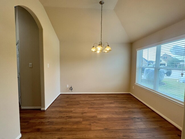 Building Photo - 15026 Winter Dawn Wy