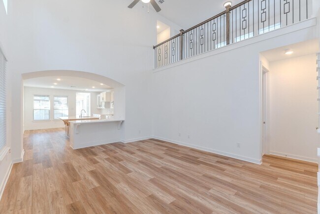 Foto del edificio - 7342 Lake Arrowhead Ln