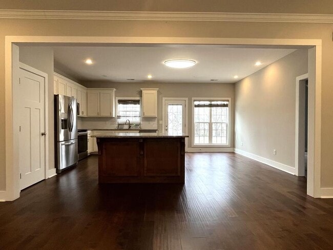 Foto del edificio - 122 Fargo Dr