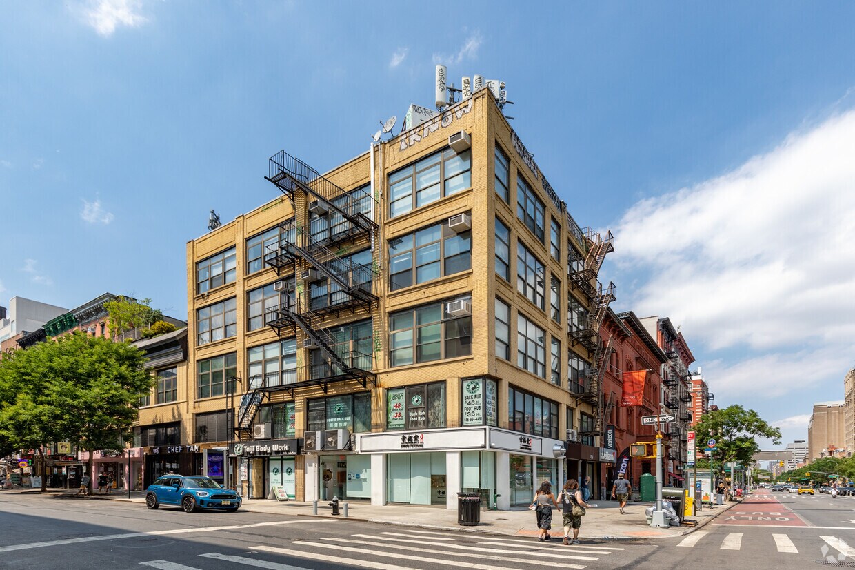 Primary Photo - The Theatre Condominium