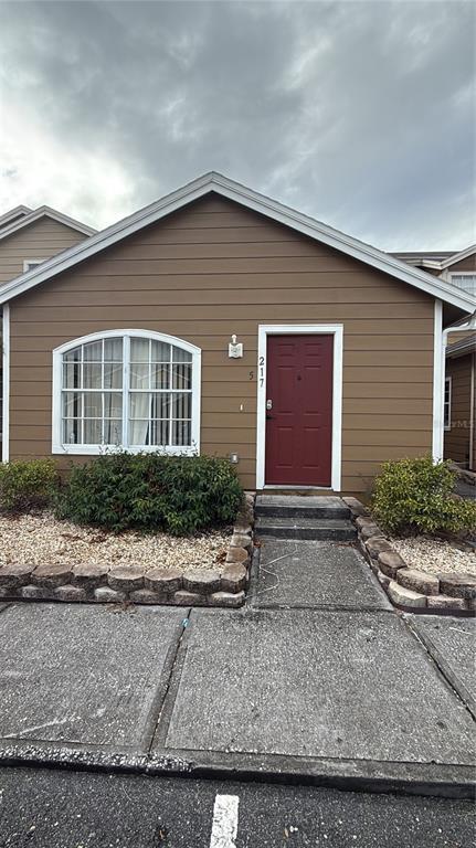 Primary Photo - 217 Australian Way