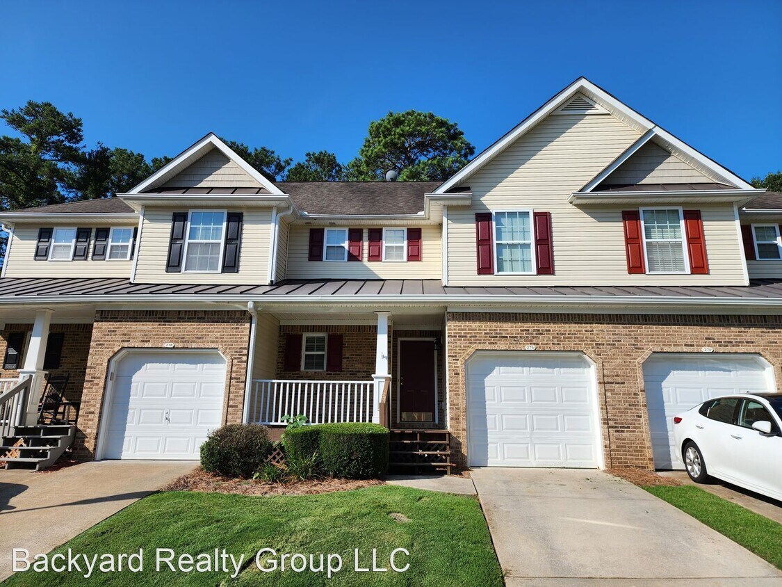 Primary Photo - 2 br, 2.5 bath House - 276 Fox Creek Blvd