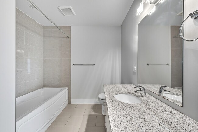 Building Photo - AK602 2 Bedroom Apartment