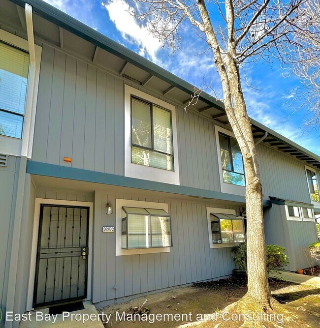 Foto del edificio - 3 br, 2.5 bath House - 36913 Newark Blvd. ...