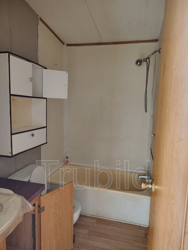 Building Photo - 2 Griff Ln N