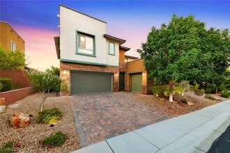 Building Photo - 10314 Apache Blue Ave