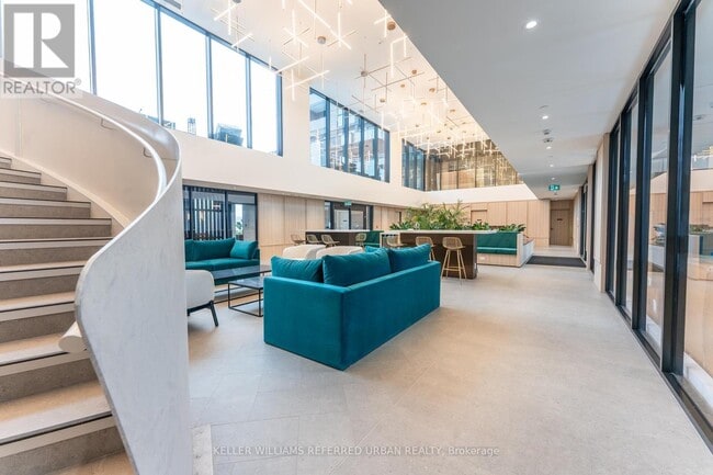 Building Photo - 3079 Trafalgar Rd