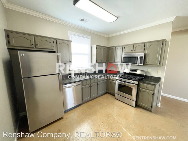 Foto del edificio - 3 br, 2 bath House - 226 Looney Ave