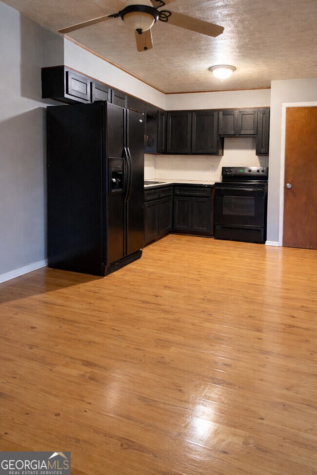 Foto del edificio - 1128 Mountain View Rd NW