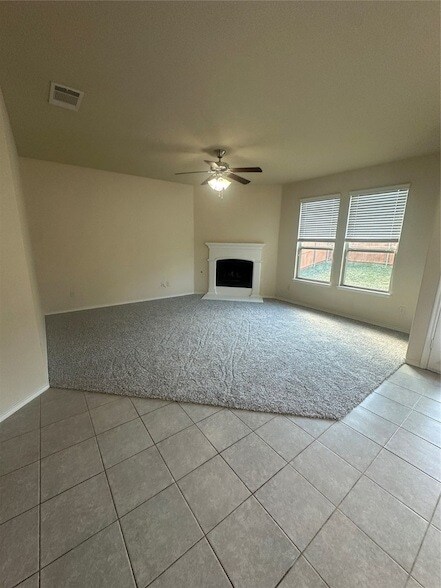 Building Photo - 2412 Michelle Creek Dr