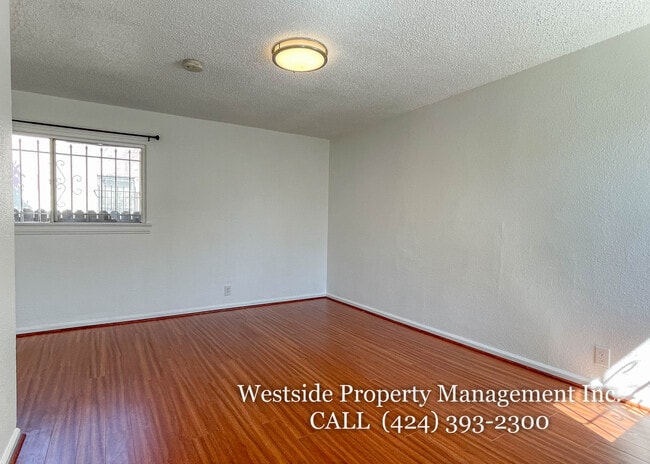 Building Photo - 6606 Brynhurst Ave