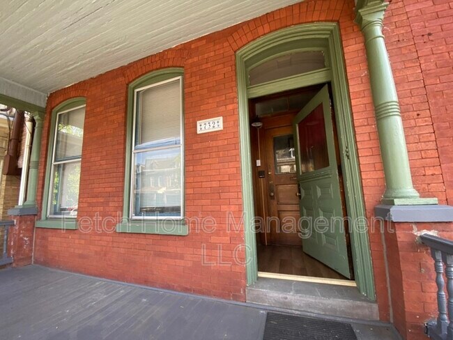 Foto del edificio - 732 Columbia Ave
