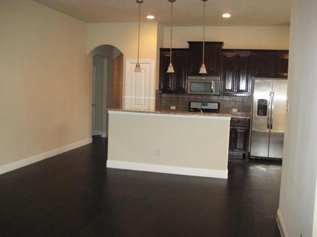 Foto del edificio - 4201 Pecan Bend Ln
