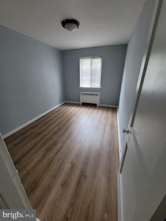 Building Photo - 716 E Chester Pike