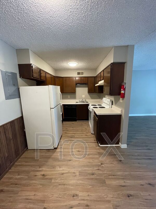 Foto del edificio - 2027-2037 S River St