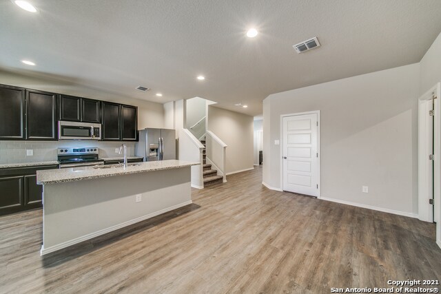 Building Photo - 6007 Macdona St
