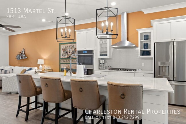 Building Photo - 1513 Martel St