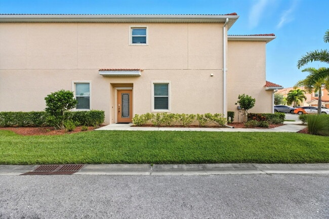 Building Photo - 8895 Via Isola Court