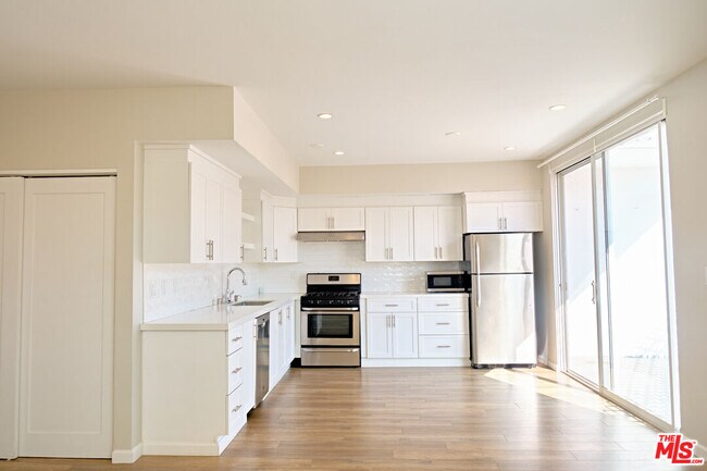 Foto del edificio - 842 11th St