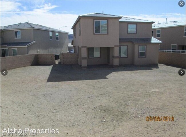 Foto del edificio - 4 br, 3 bath House - 971 Cutter St.