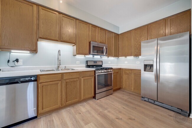 Foto del edificio - 2835 White Thorn Cir