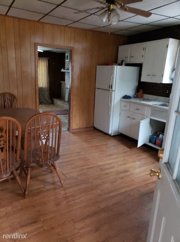 Building Photo - 3 br, 1 bath House - 330 Liberty St A Unit A