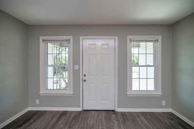 Building Photo - 4 Bedroom Home in Fort Worth