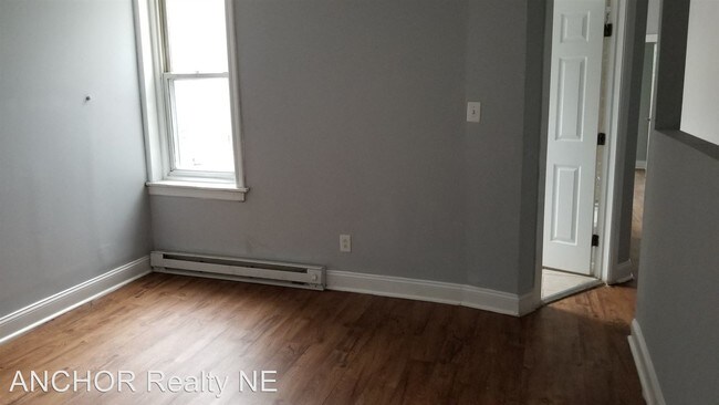 Building Photo - 435 N 53rd St