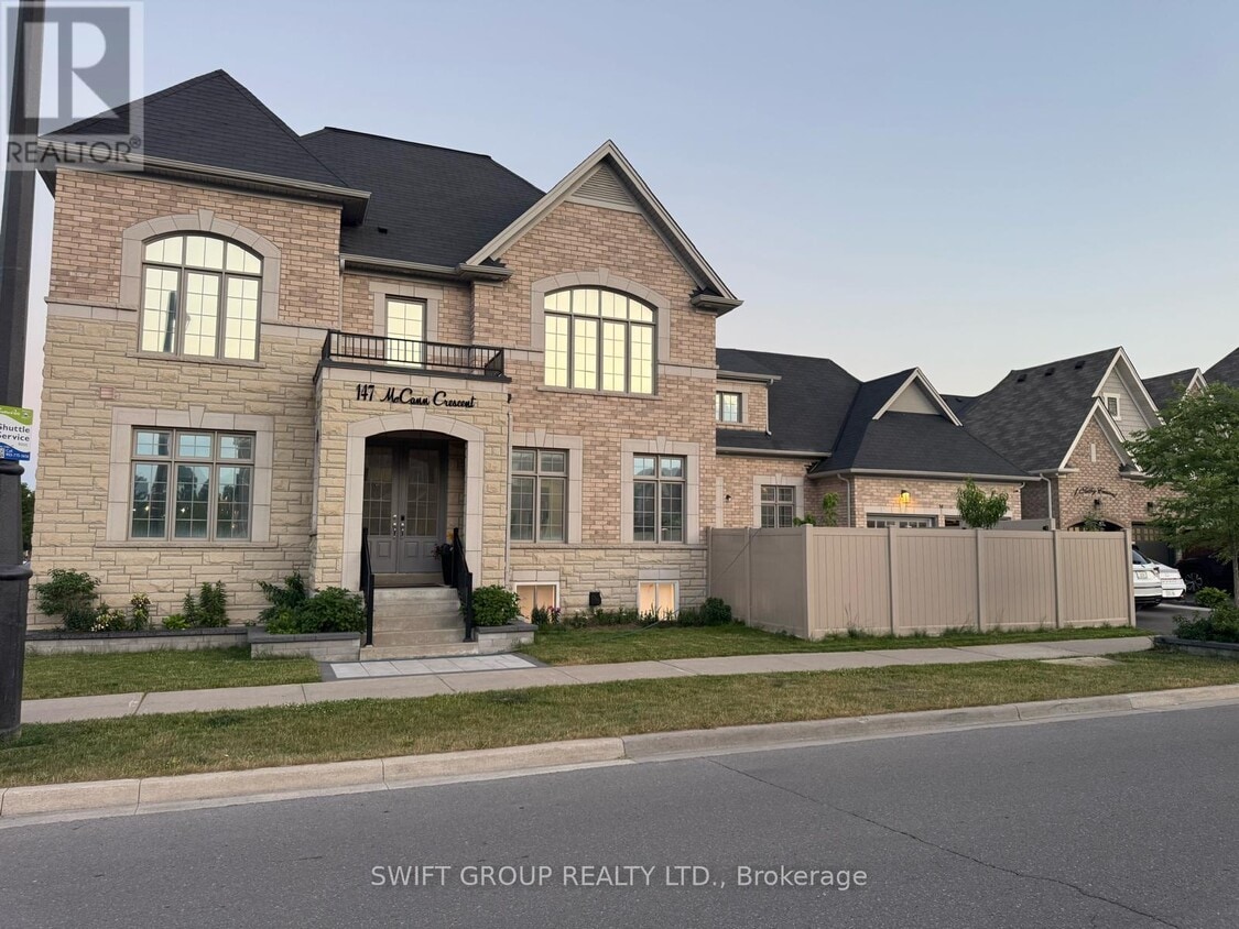 Photo principale - 147 McCann Cres