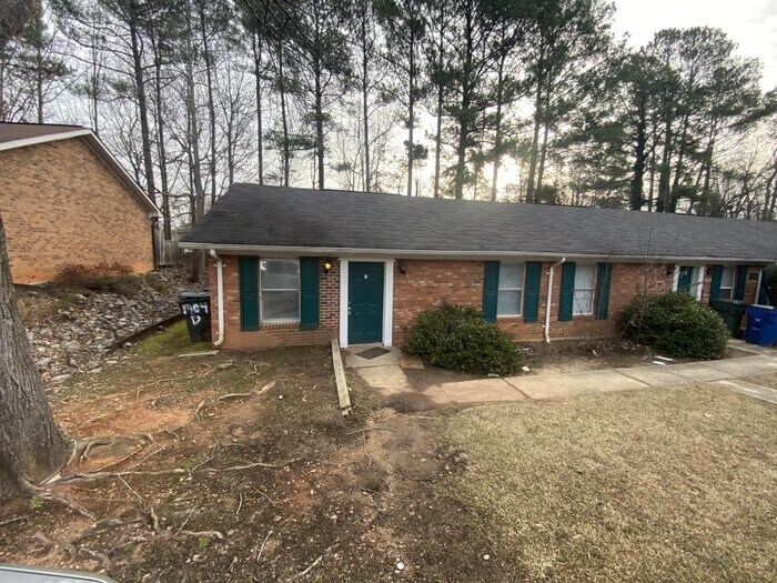 Foto principal - 1904 Peach Creek Ct