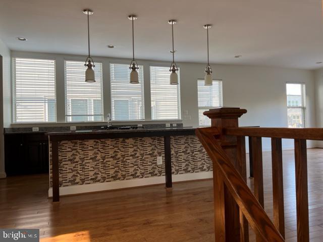 Building Photo - 22806 Breezy Hollow Dr