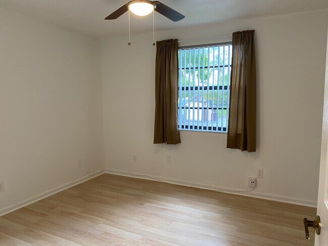 Foto del edificio - 3273 Kirk Rd