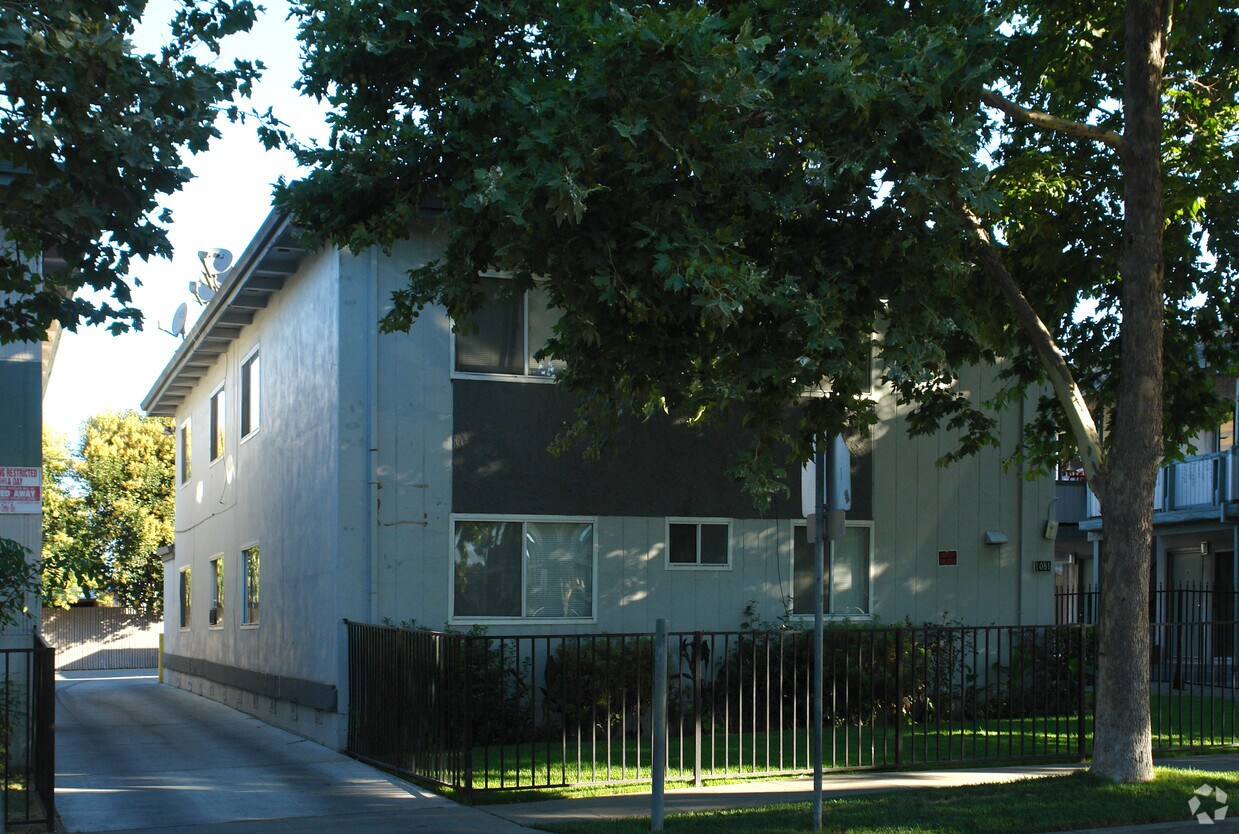 Foto del edificio - 1081 Appian Lane