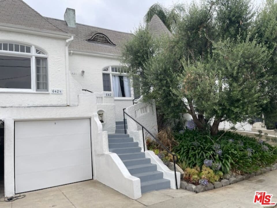 Primary Photo - 642 1/2 Maltman Ave