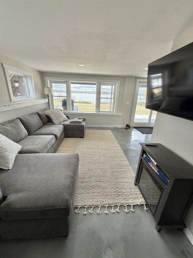 Foto del edificio - 35 Shore Rd